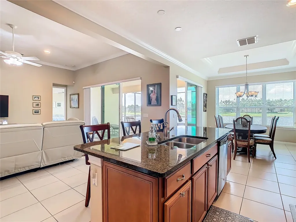 678 Irvine Ranch Road Kissimmee FL 34759