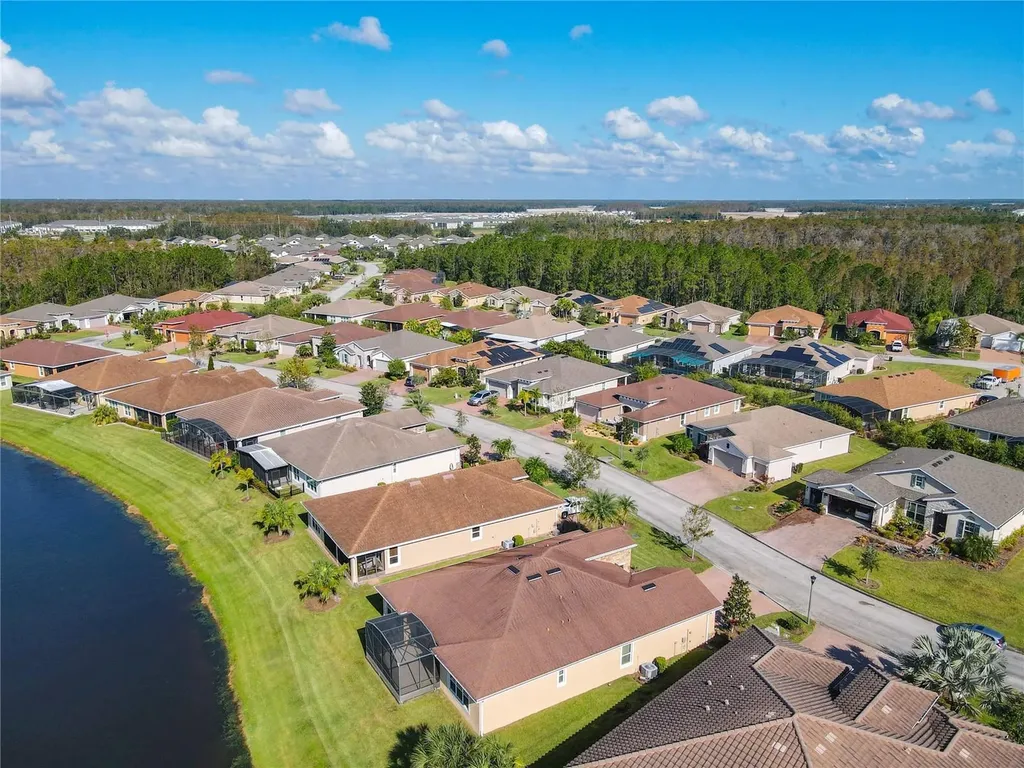 678 Irvine Ranch Road Kissimmee FL 34759