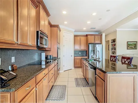 678 Irvine Ranch Road Kissimmee FL 34759