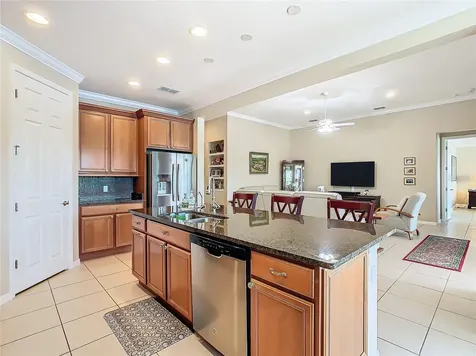678 Irvine Ranch Road Kissimmee FL 34759