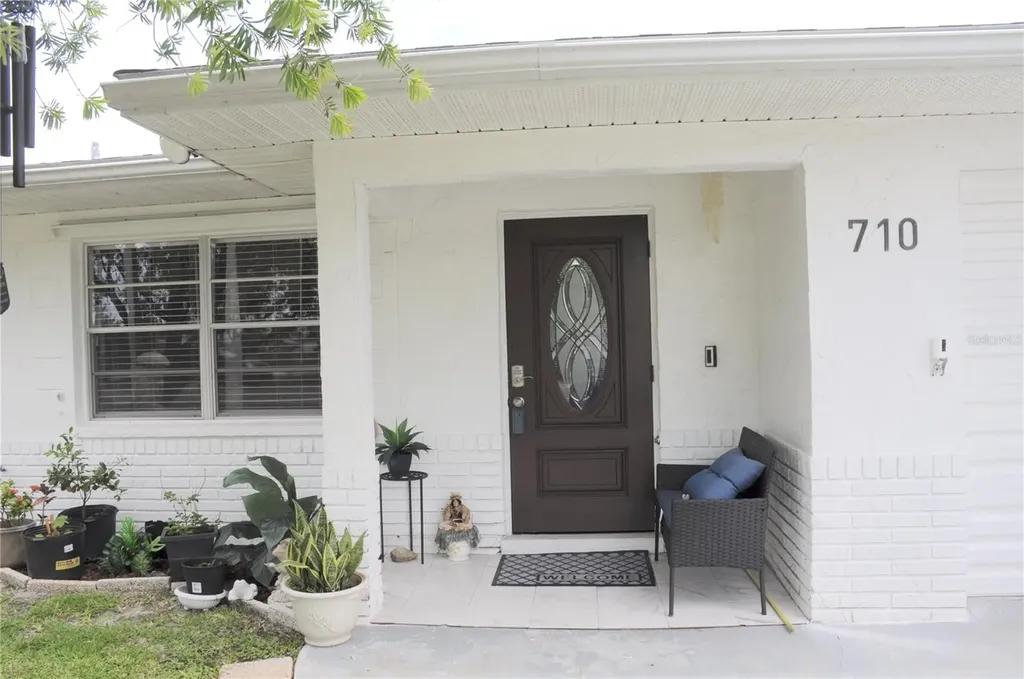 710 Aqui Esta Drive Punta Gorda FL 33950