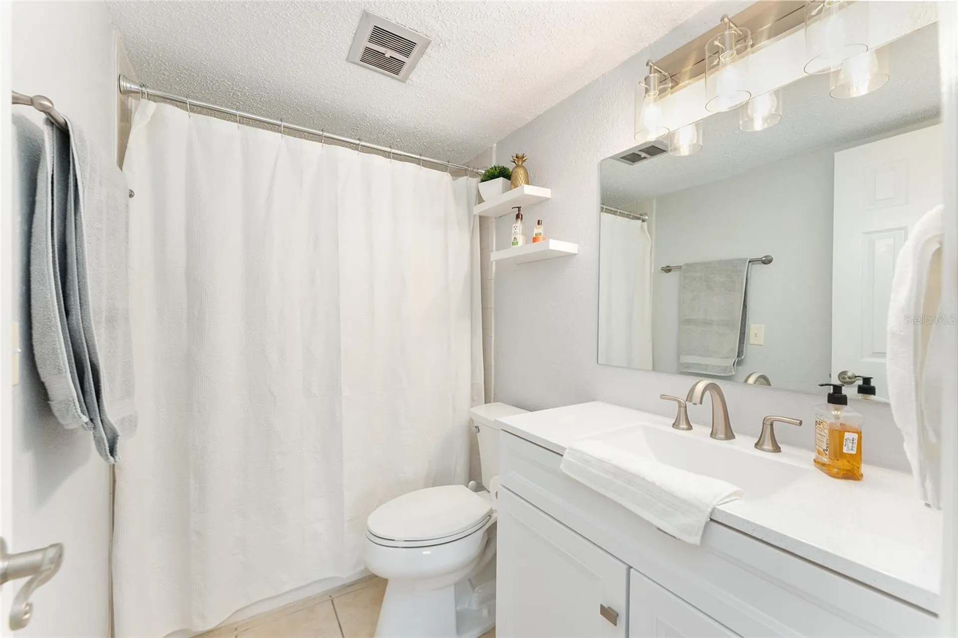 1810 NW 23rd Boulevard Gainesville FL 32605