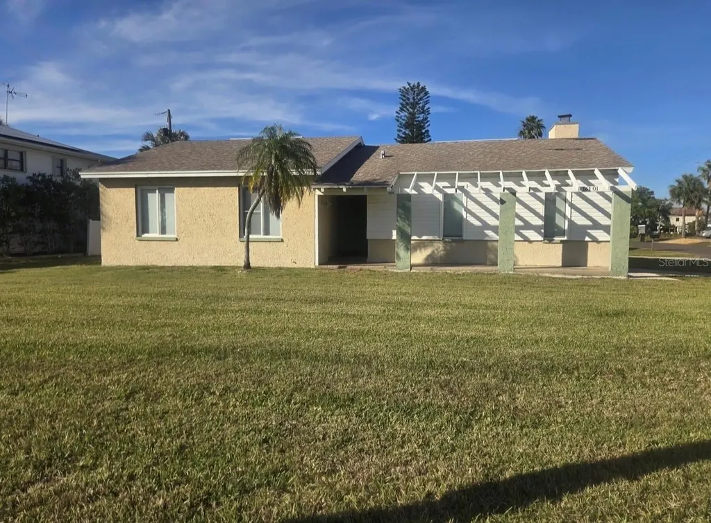 16101 Gulf Boulevard Redington Beach FL 33708