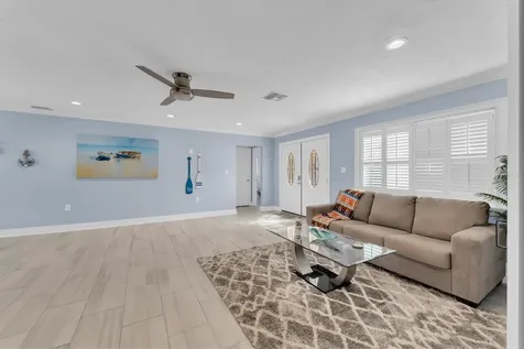 5923 2nd Street E St Pete Beach FL 33706