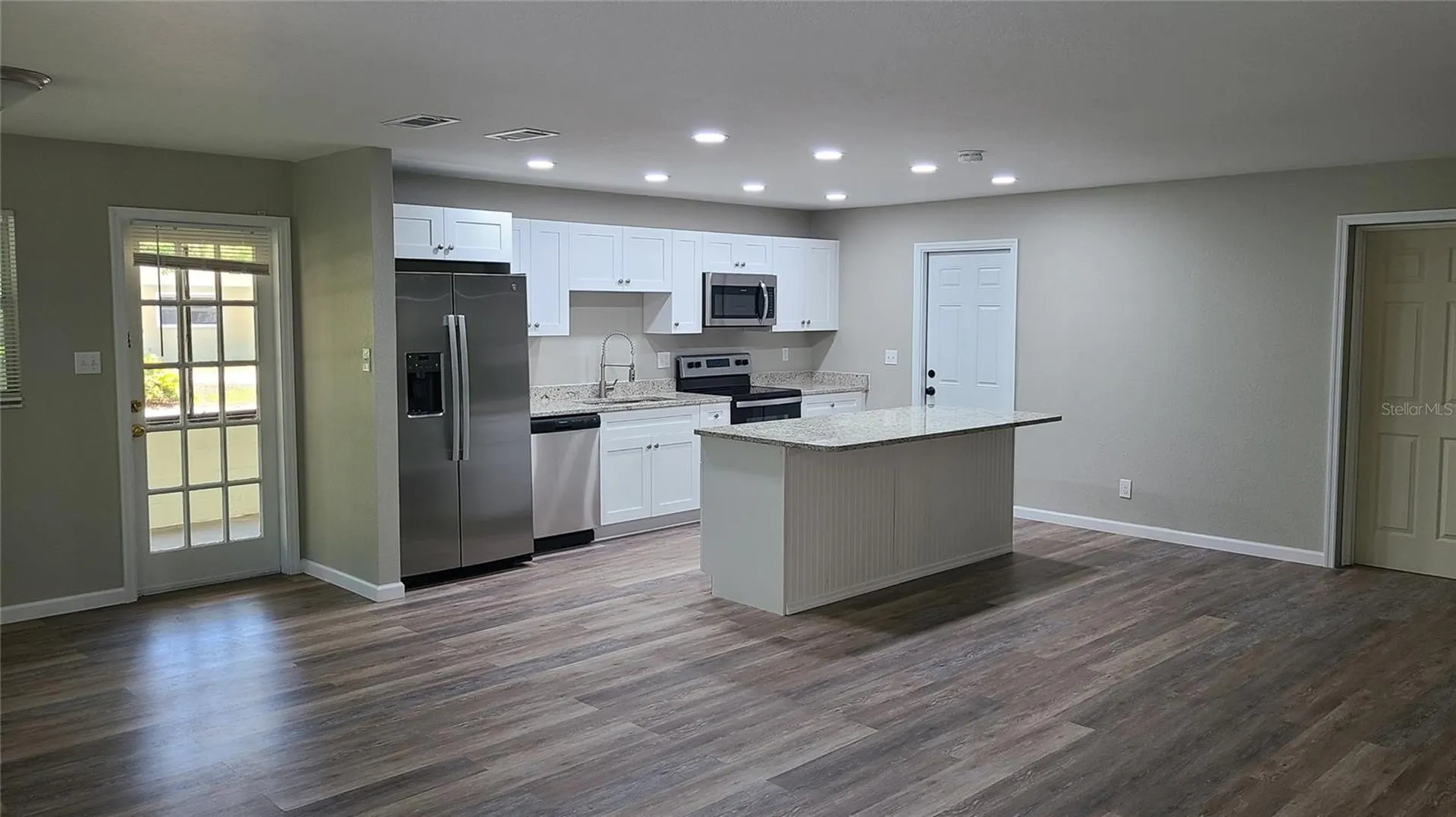 4611 W Villa Rosa Street Tampa FL 33611