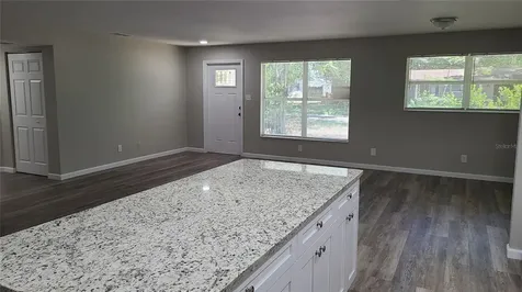 4611 W Villa Rosa Street Tampa FL 33611