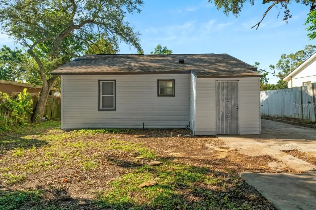 341 Avenue L NE Winter Haven FL 33881