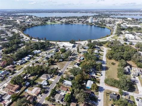 341 Avenue L NE Winter Haven FL 33881