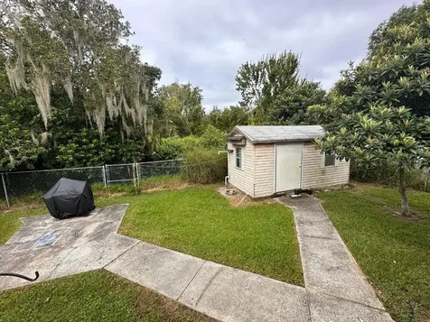 17049 Bay Avenue Montverde FL 34756