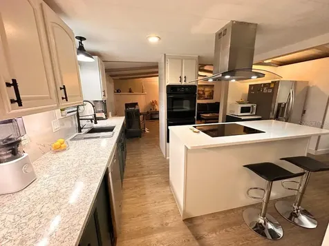 17049 Bay Avenue Montverde FL 34756