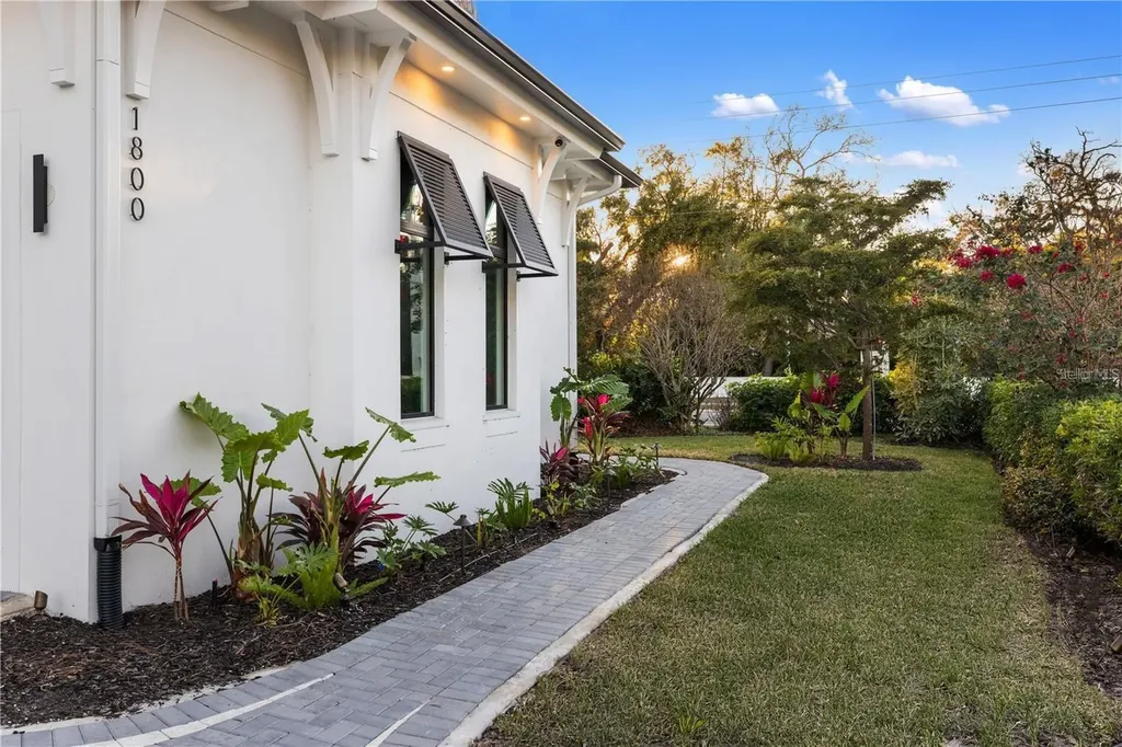 1800 Webber Street Sarasota FL 34239