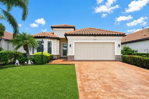 13202 Prima Drive Bradenton FL 34211
