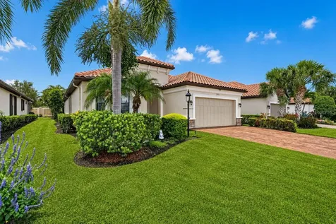 13202 Prima Drive Bradenton FL 34211