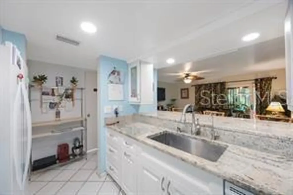 3595 41st Lane S St Petersburg FL 33711