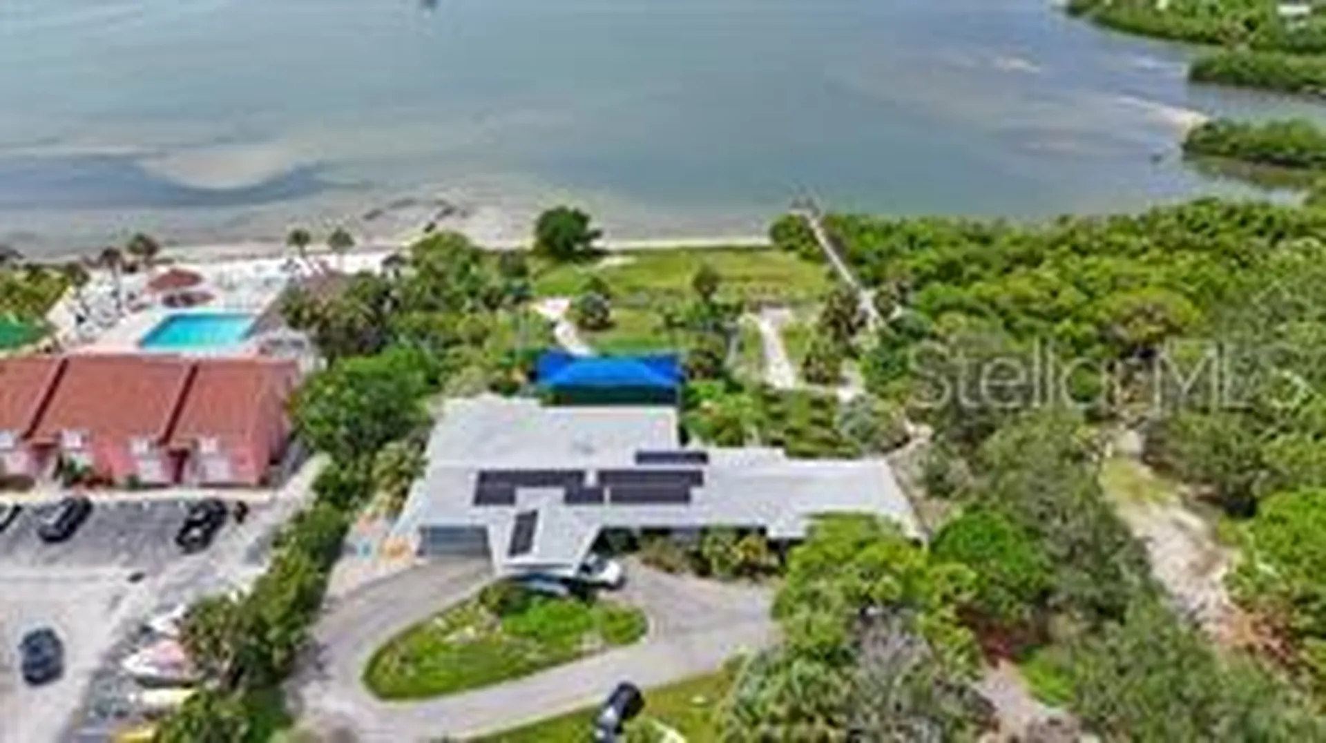 3595 41st Lane S St Petersburg FL 33711