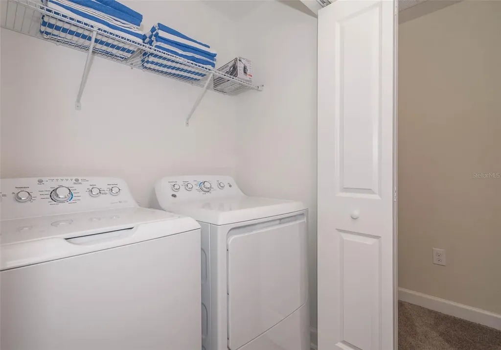 8982 Stinger Drive Davenport FL 33896