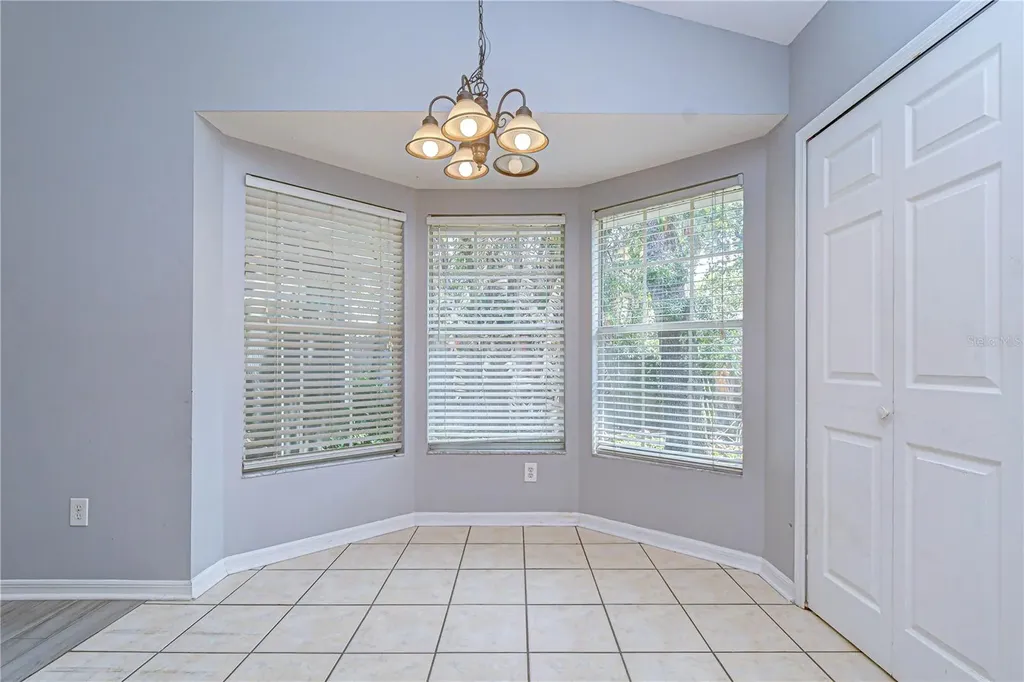2512 Gotham Way Valrico FL 33594