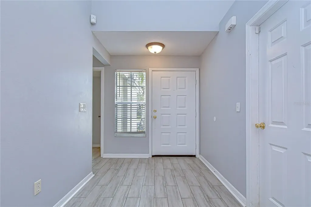 2512 Gotham Way Valrico FL 33594