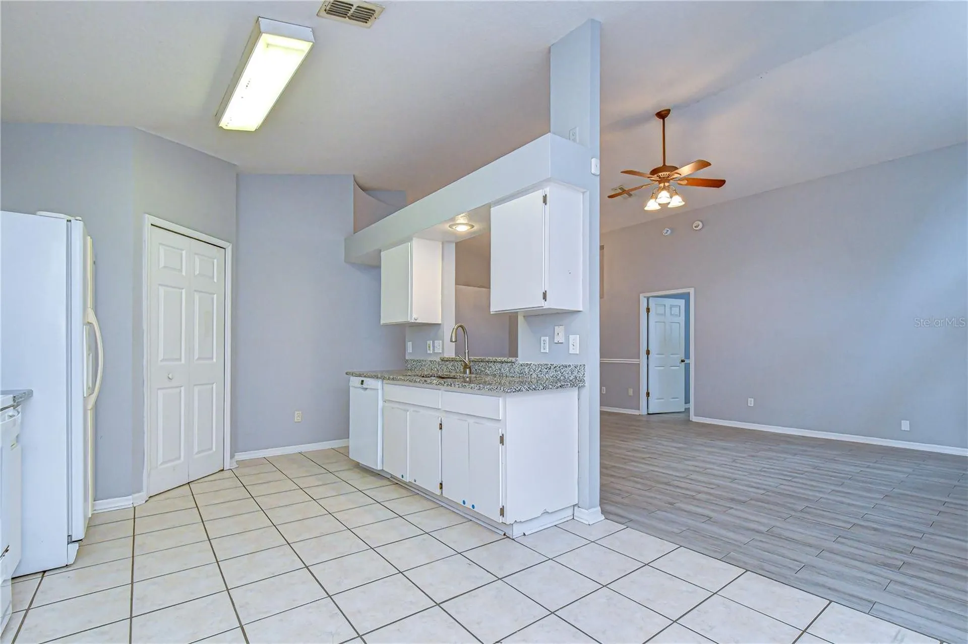 2512 Gotham Way Valrico FL 33594