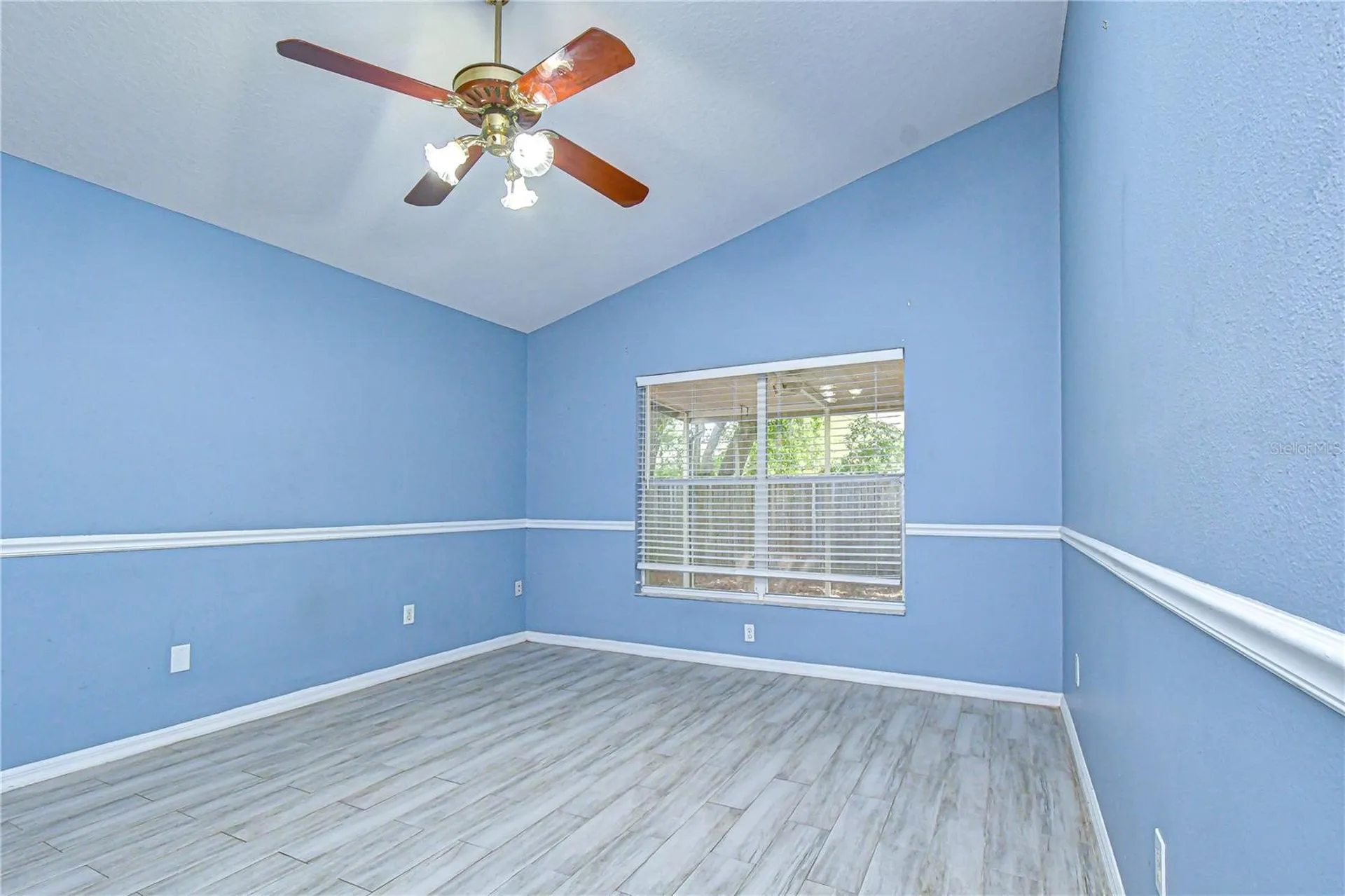 2512 Gotham Way Valrico FL 33594