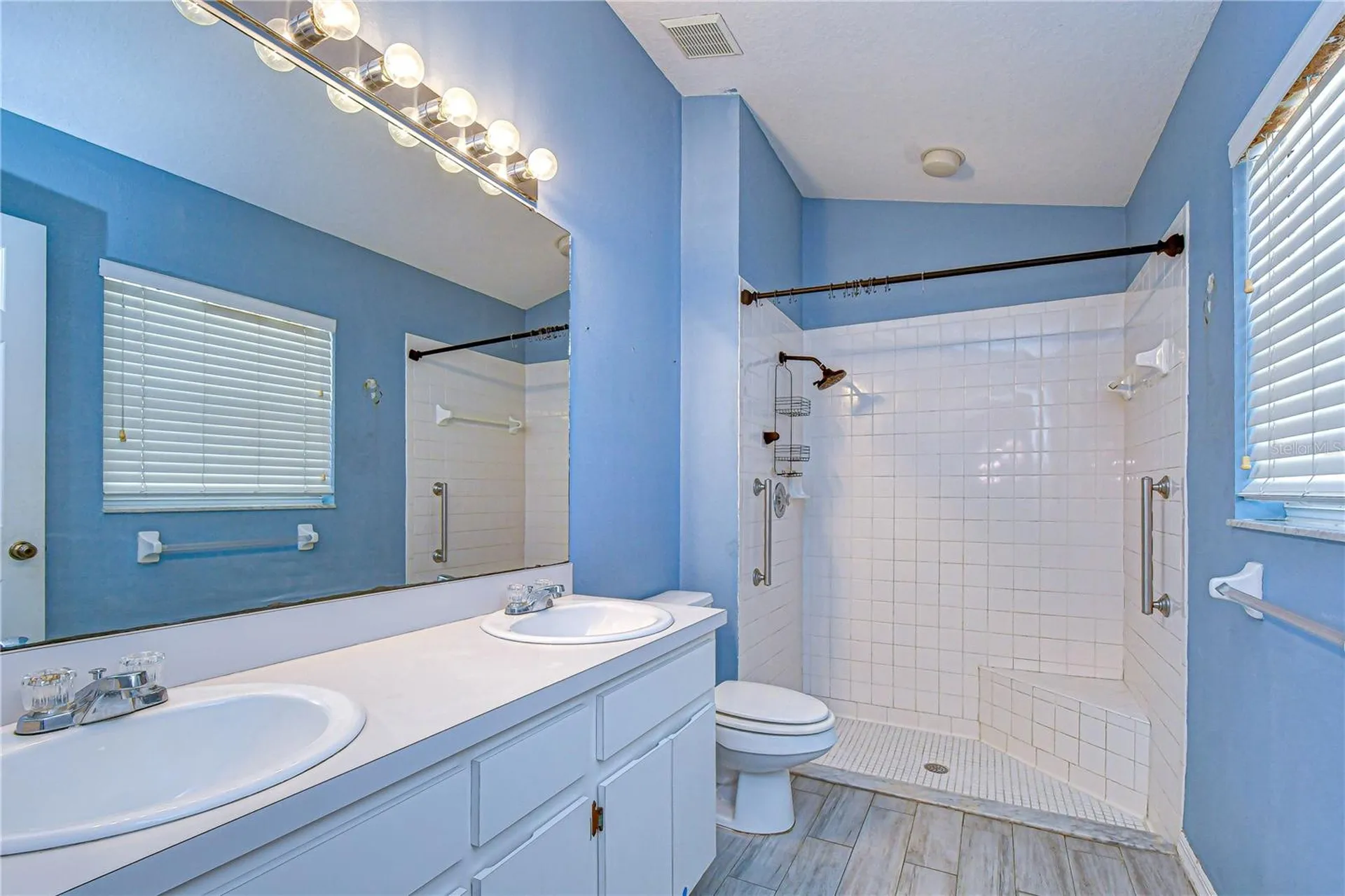 2512 Gotham Way Valrico FL 33594