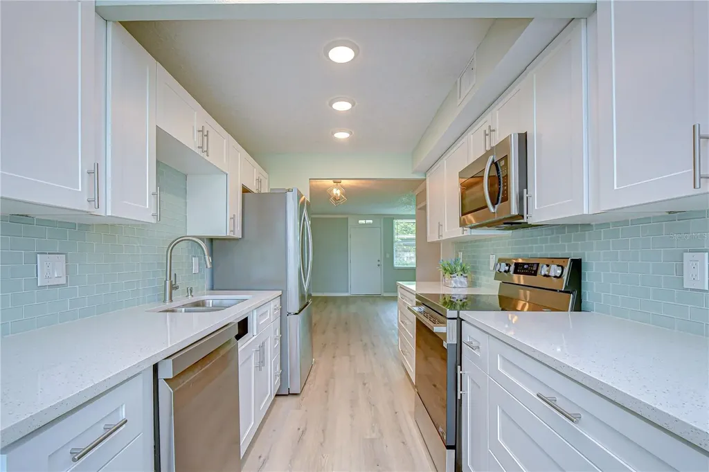 4720 Locust Street NE St Petersburg FL 33703