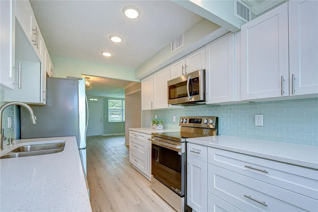 4720 Locust Street NE St Petersburg FL 33703