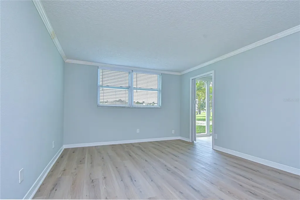 4720 Locust Street NE St Petersburg FL 33703