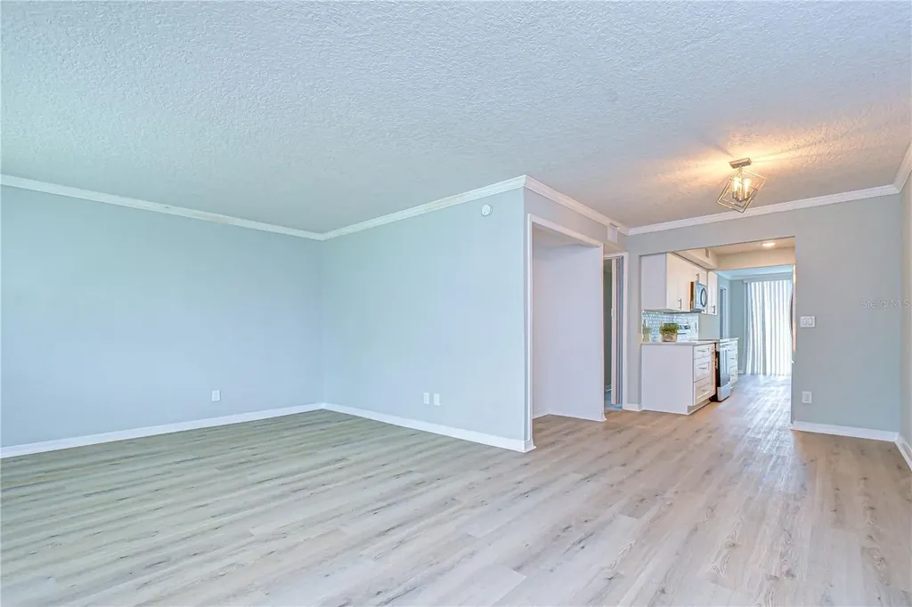 4720 Locust Street NE St Petersburg FL 33703