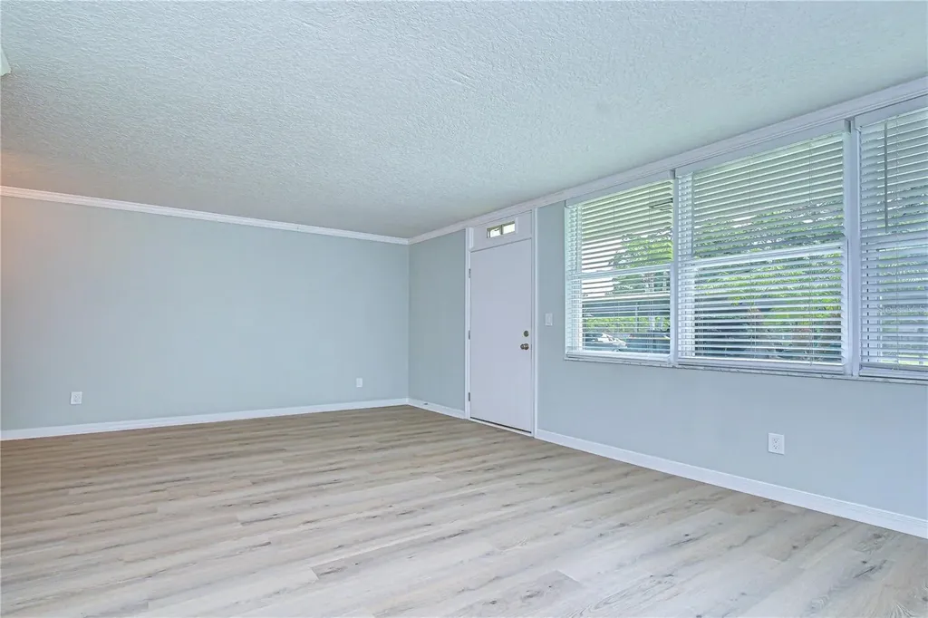 4720 Locust Street NE St Petersburg FL 33703