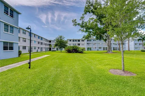 4720 Locust Street NE St Petersburg FL 33703