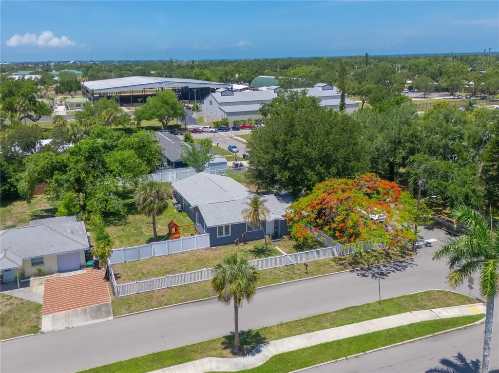 1423 12th Avenue W Palmetto FL 34221