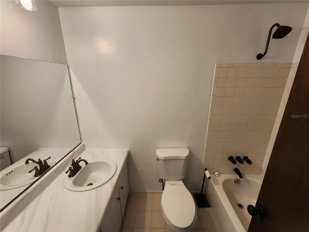 2827 Royal Palm Drive Edgewater FL 32141