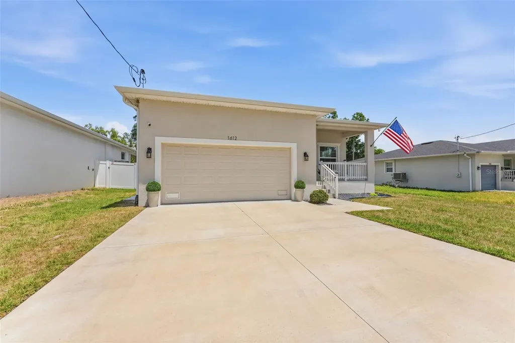 1612 E 97th Avenue Tampa FL 33612