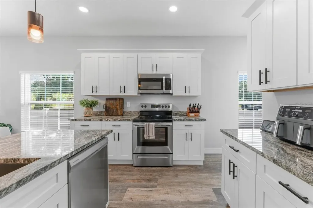 1612 E 97th Avenue Tampa FL 33612