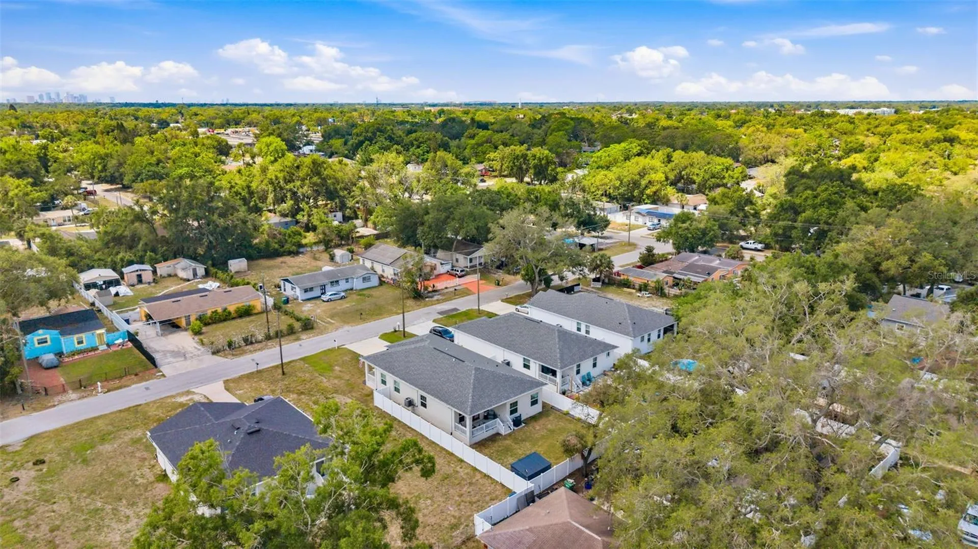 1612 E 97th Avenue Tampa FL 33612