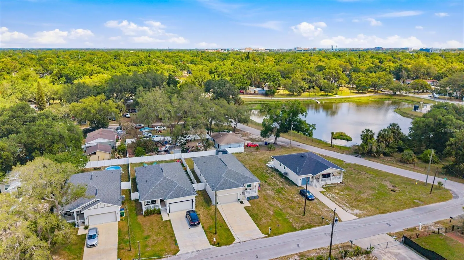 1612 E 97th Avenue Tampa FL 33612