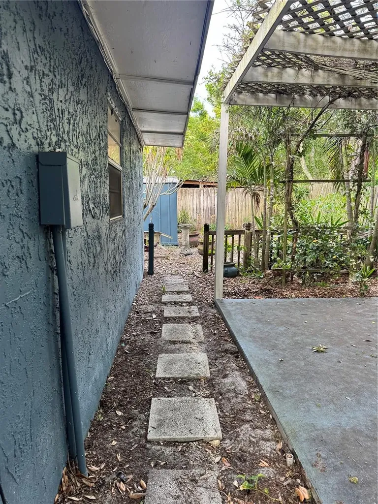3736 15th Terrace SE Largo FL 33771