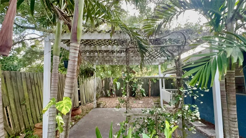 3736 15th Terrace SE Largo FL 33771