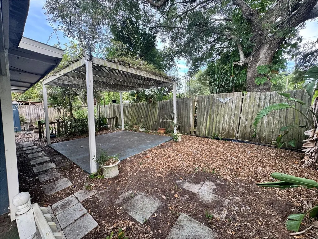 3736 15th Terrace SE Largo FL 33771