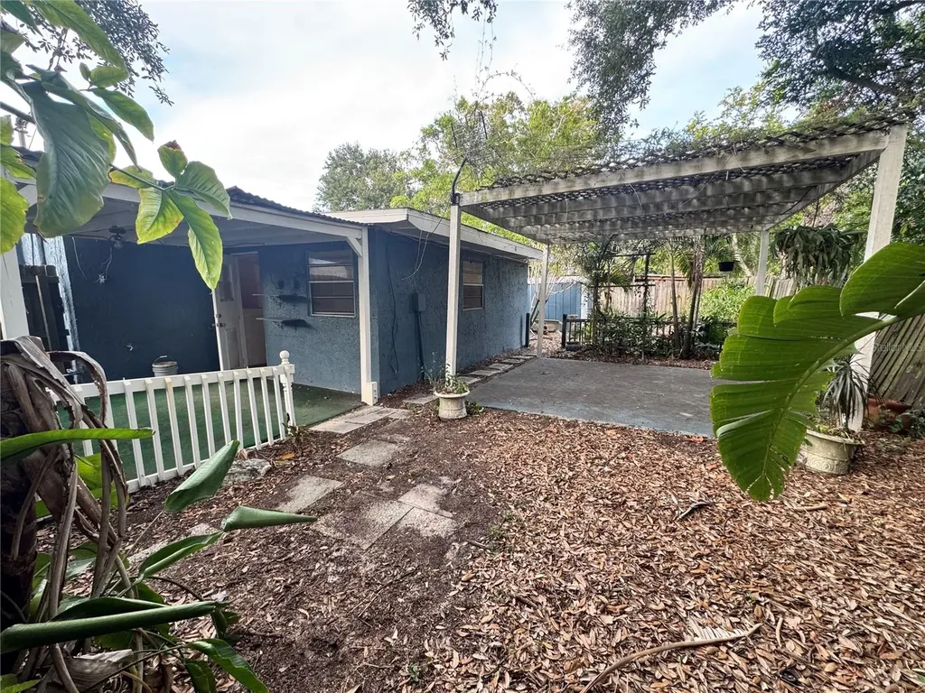3736 15th Terrace SE Largo FL 33771