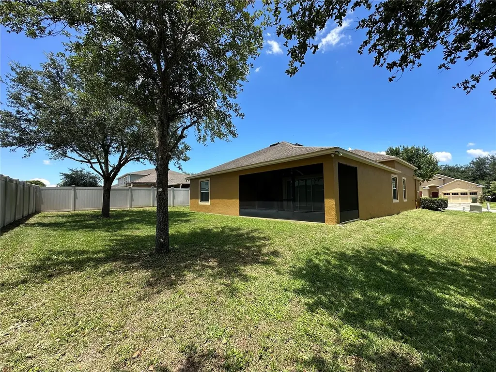 2115 Waseca Lane Leesburg FL 34748
