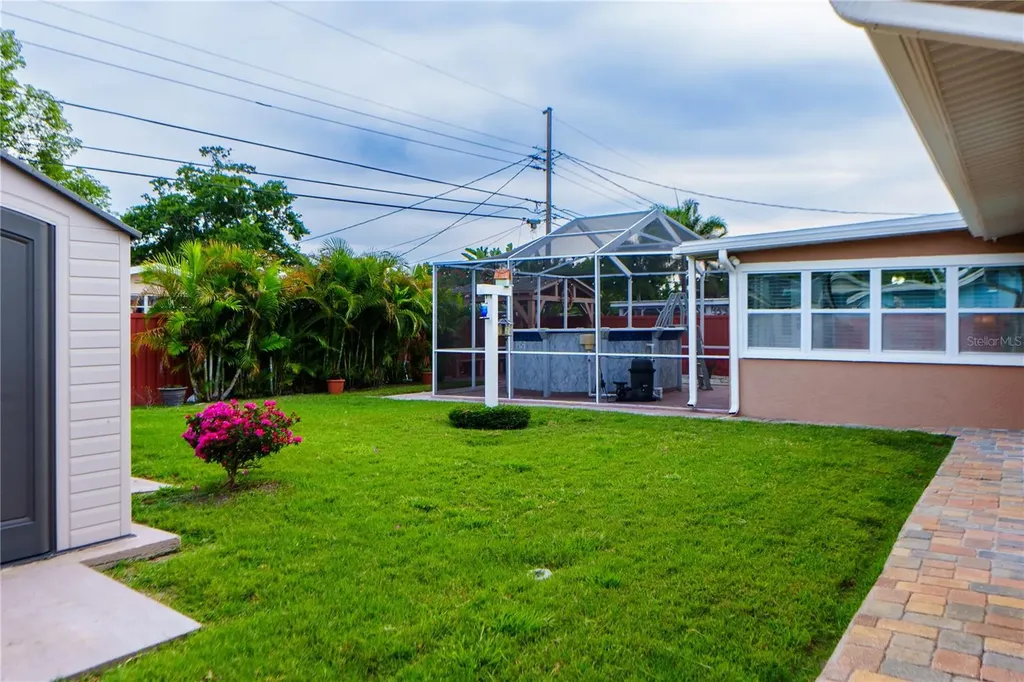4350 37th Avenue N St Petersburg FL 33713