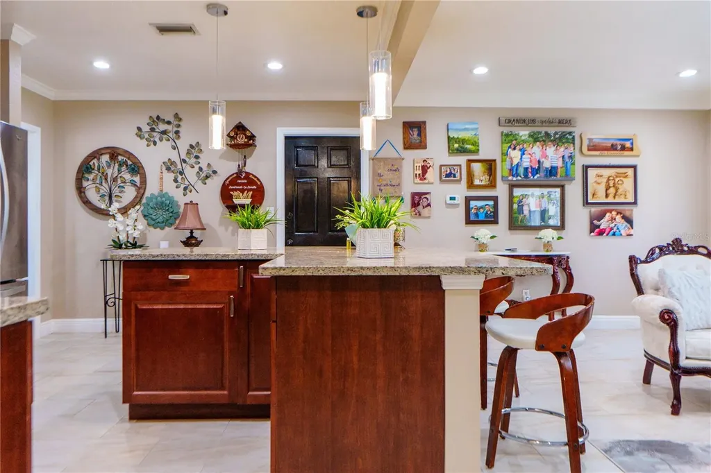 4350 37th Avenue N St Petersburg FL 33713