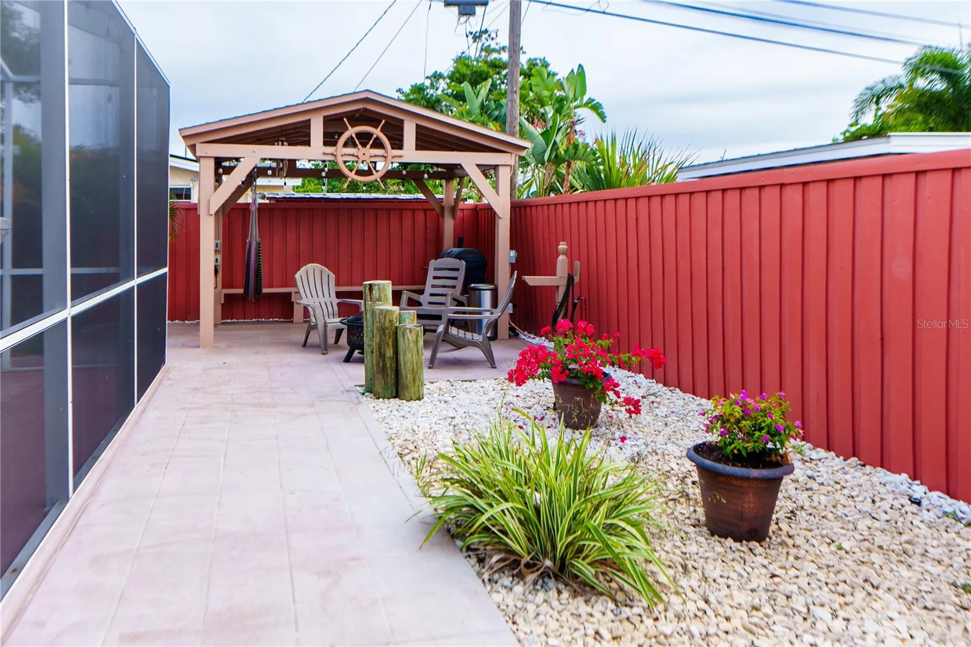 4350 37th Avenue N St Petersburg FL 33713