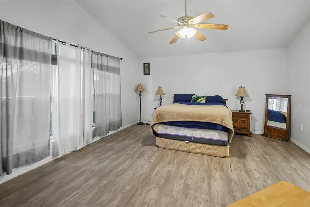 10424 Stonepark Drive Leesburg FL 34788