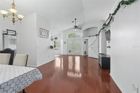 10424 Stonepark Drive Leesburg FL 34788