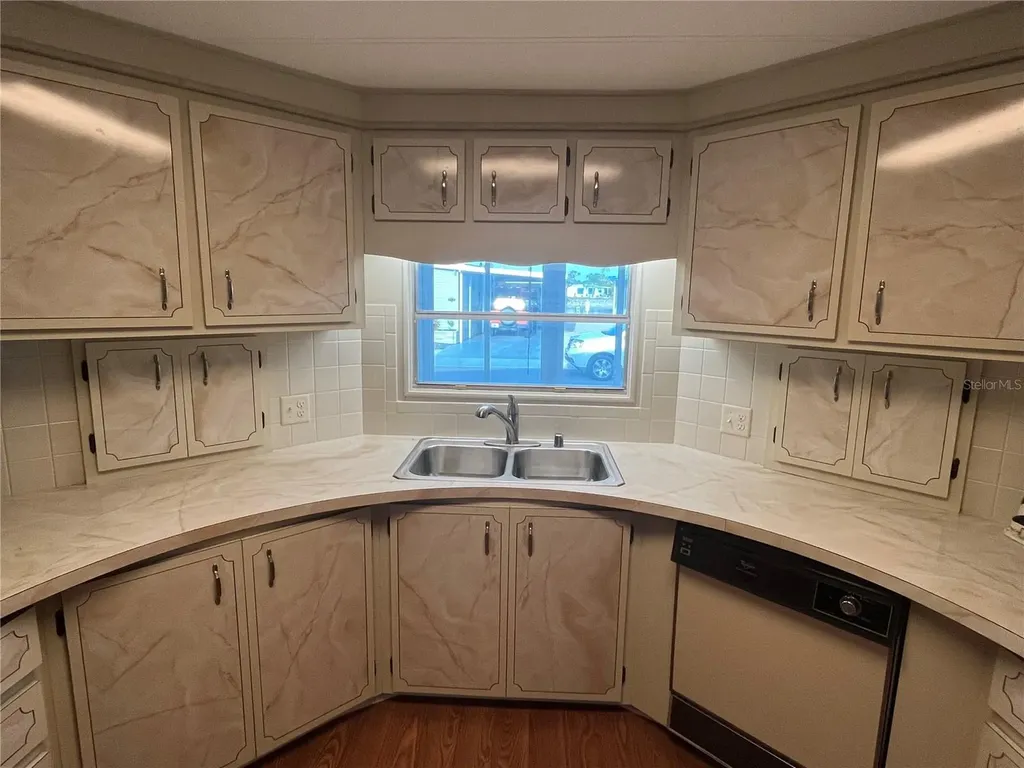 825 Jolanda Circle Venice FL 34285