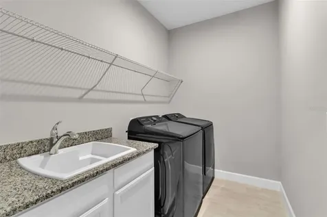 4755 Motta Court Bradenton FL 34211