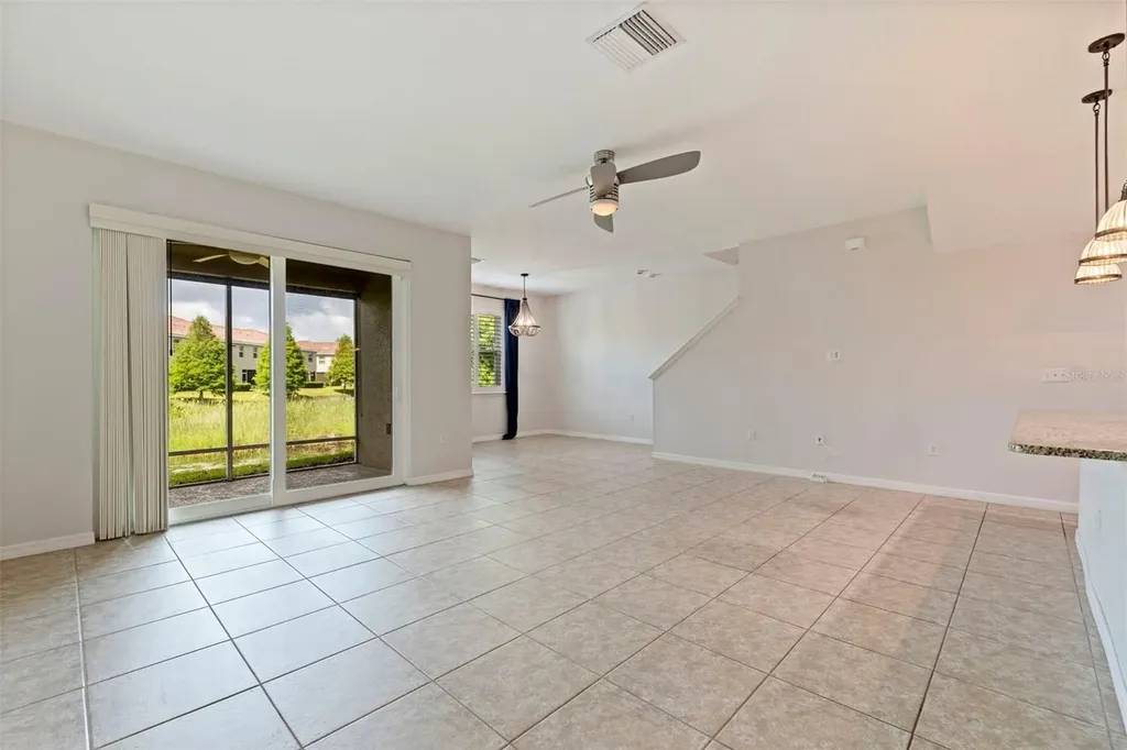 568 53rd Avenue N St Petersburg FL 33703